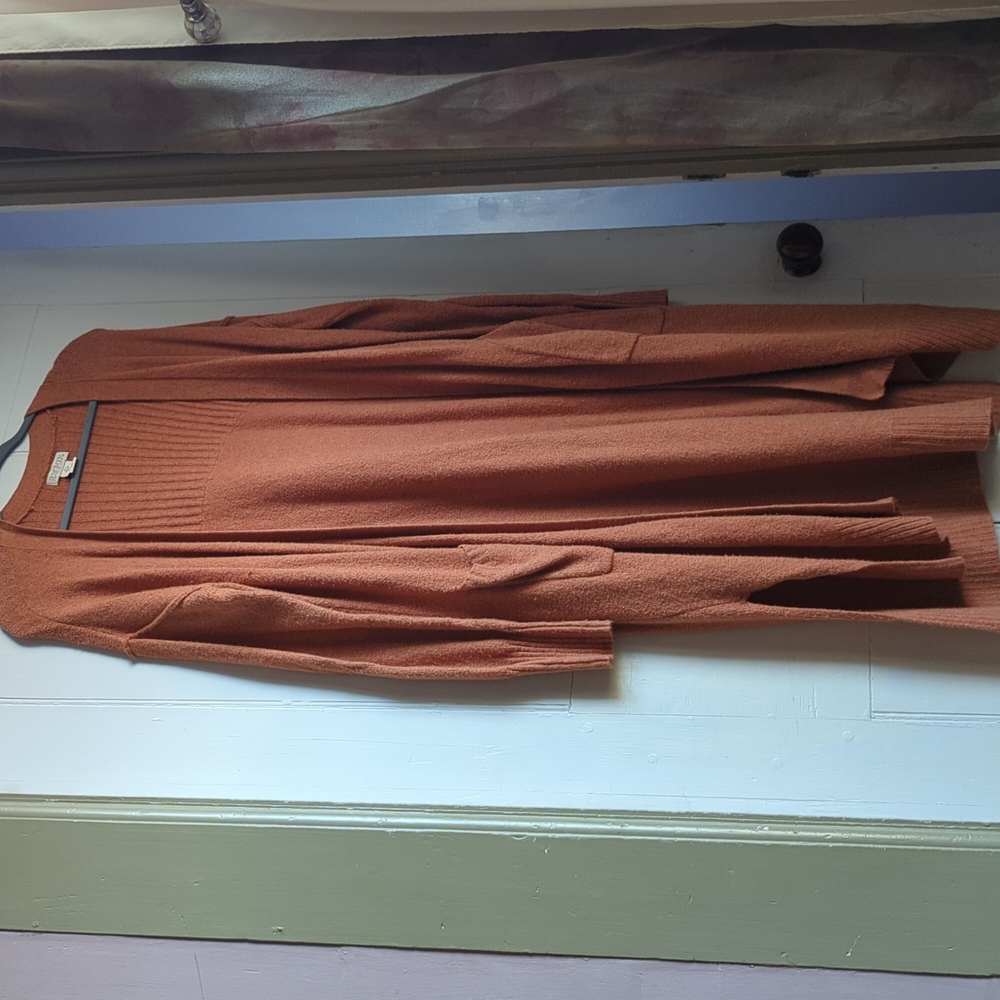Ruby Moon two pocket burnt orange duster. Pre-loved.